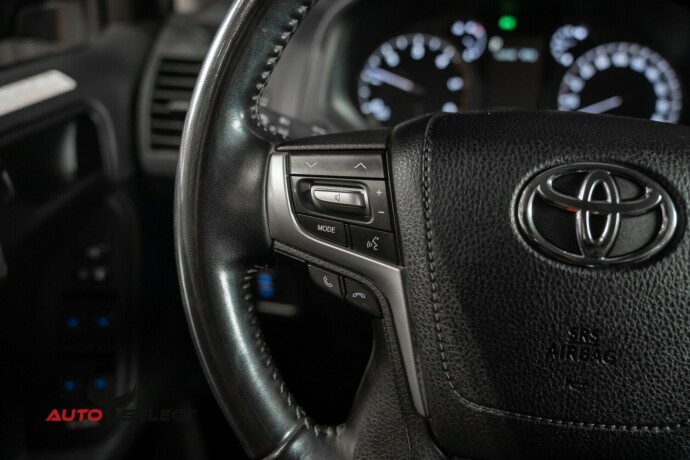 toyota-land-cruiser-diesel-2023-big-26