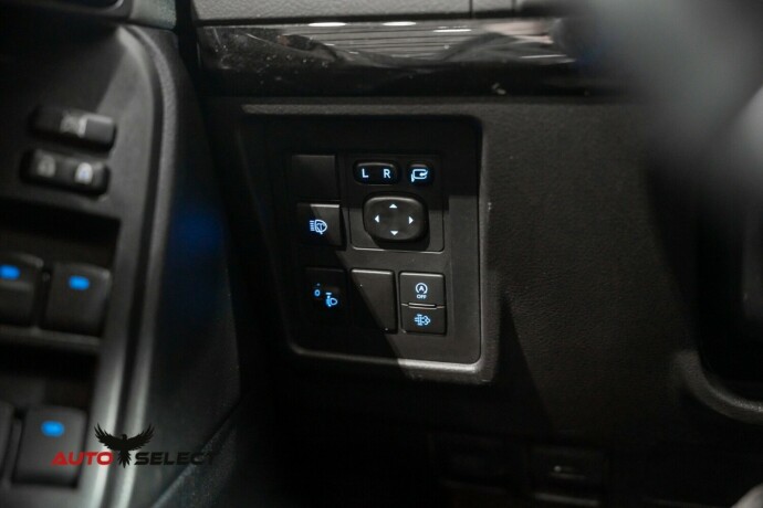 toyota-land-cruiser-diesel-2023-big-25