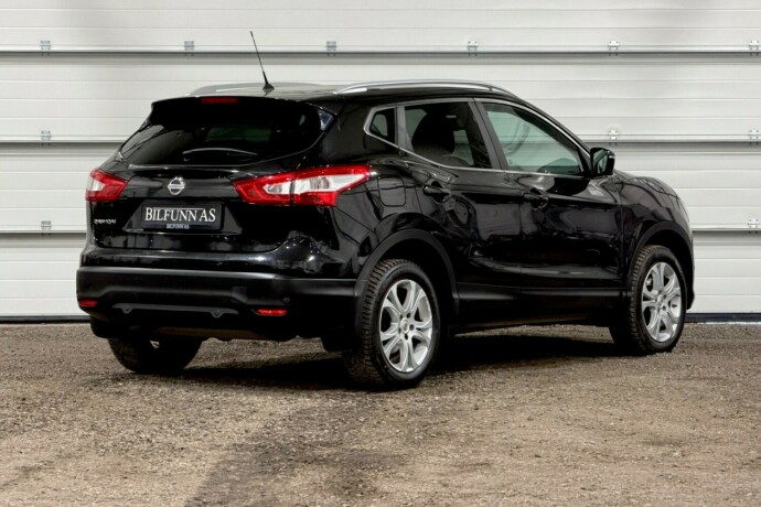 nissan-qashqai-bensin-2015-big-2