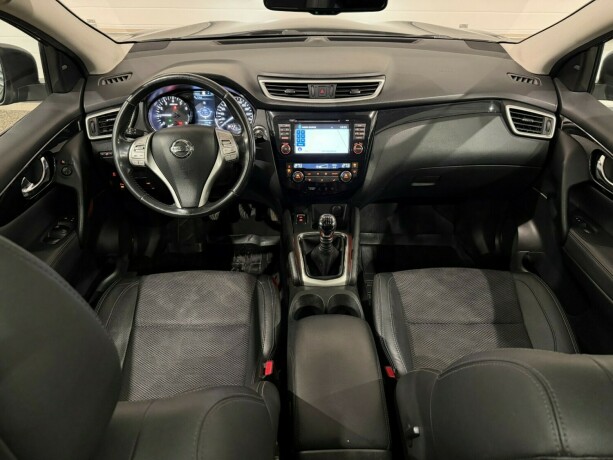 nissan-qashqai-bensin-2015-big-13