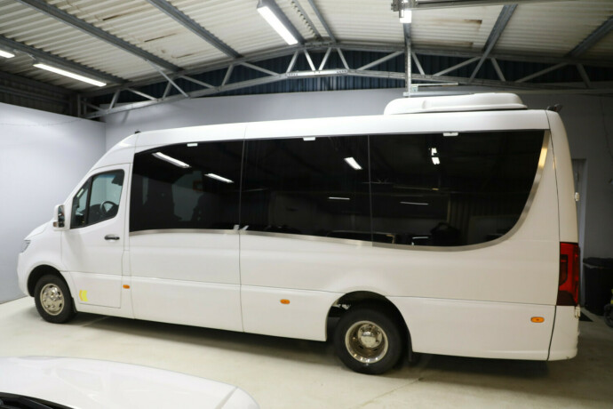 mercedes-benz-sprinter-diesel-2019-big-3