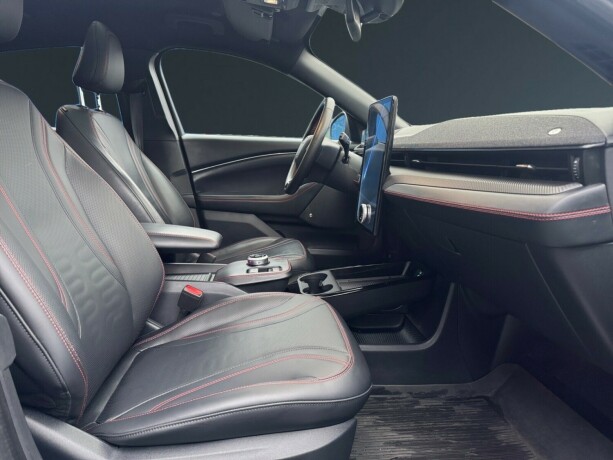 ford-mustang-mach-e-elektrisitet-2021-big-11