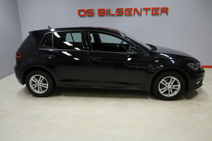 volkswagen-golf-bensin-2019-big-2