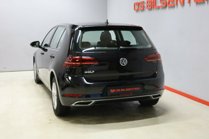 volkswagen-golf-bensin-2019-big-5