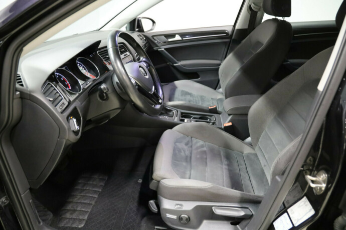 volkswagen-golf-bensin-2019-big-7