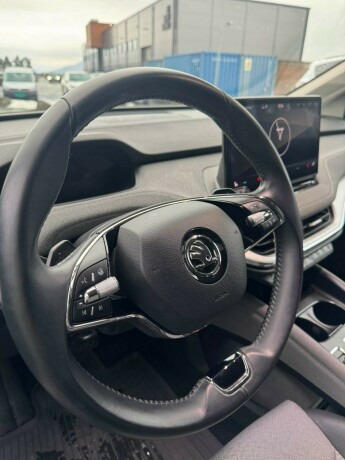 skoda-enyaq-elektrisitet-2022-big-18