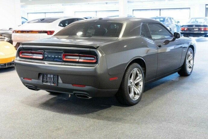 dodge-challenger-bensin-2015-big-2