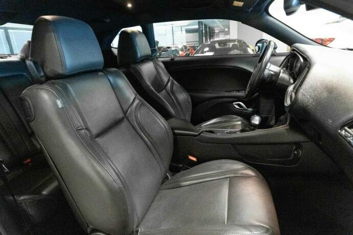 dodge-challenger-bensin-2015-big-8