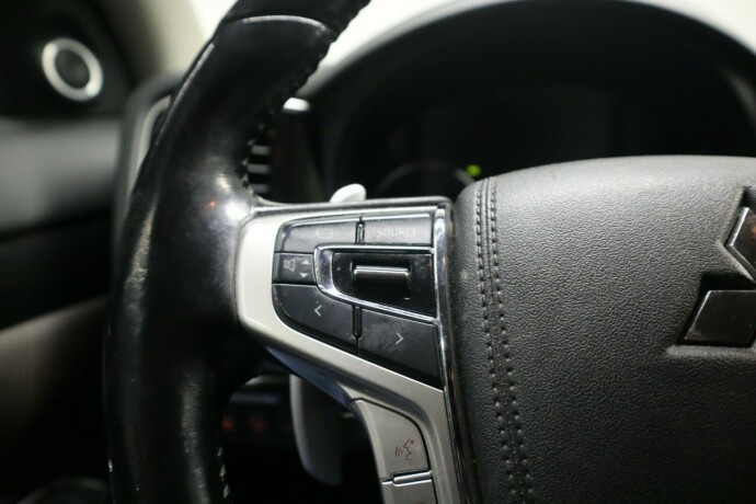 mitsubishi-outlander-elektrisitetbensin-2016-big-18