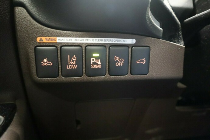 mitsubishi-outlander-elektrisitetbensin-2016-big-20