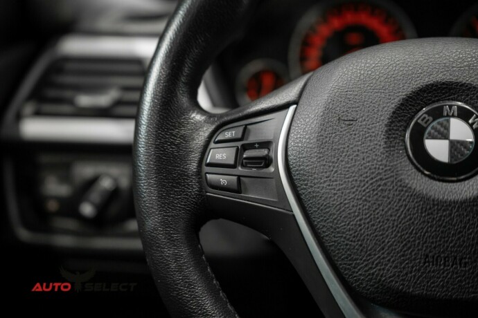 bmw-3-serie-bensin-2012-big-26