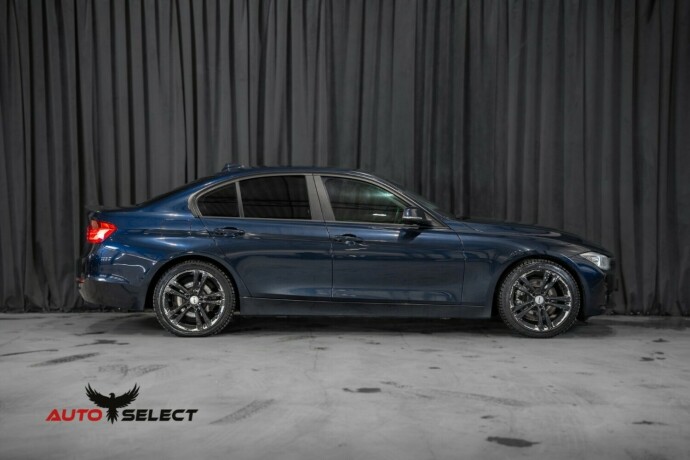 bmw-3-serie-bensin-2012-big-12