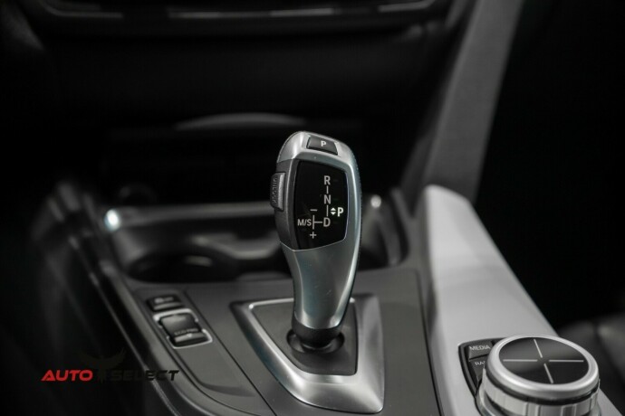 bmw-3-serie-bensin-2012-big-31