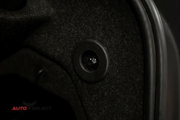 bmw-3-serie-bensin-2012-big-9