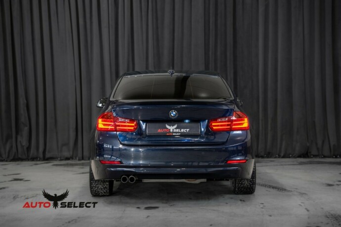 bmw-3-serie-bensin-2012-big-7