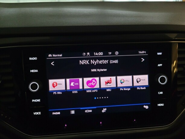 volkswagen-t-roc-diesel-2021-big-36