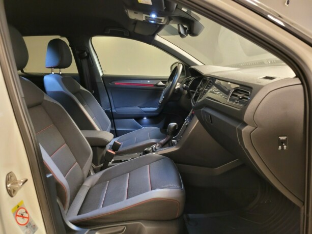 volkswagen-t-roc-diesel-2021-big-12