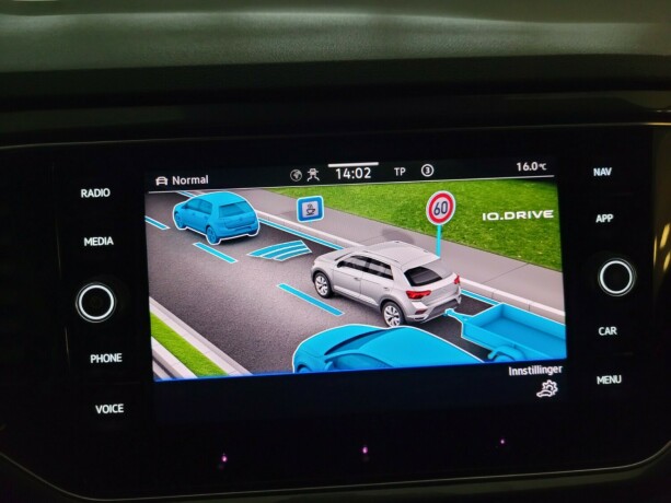 volkswagen-t-roc-diesel-2021-big-29