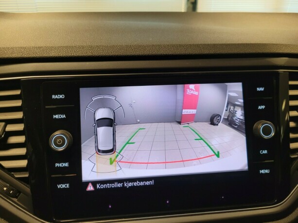 volkswagen-t-roc-diesel-2021-big-30