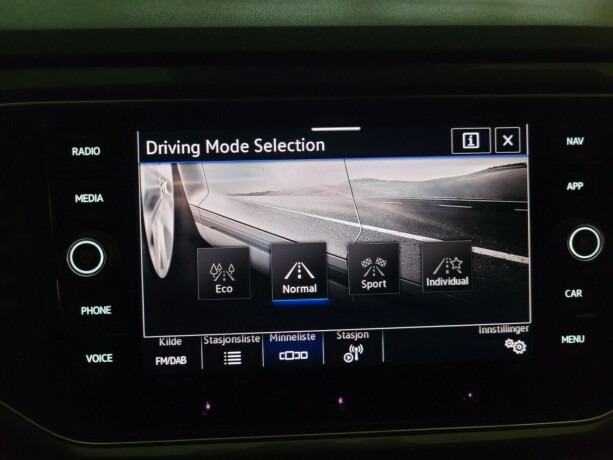 volkswagen-t-roc-diesel-2021-big-28