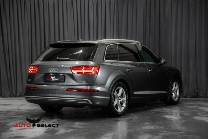 audi-q7-elektrisitetdiesel-2018-big-17