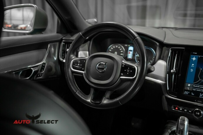 volvo-v90-elektrisitetbensin-2017-big-31