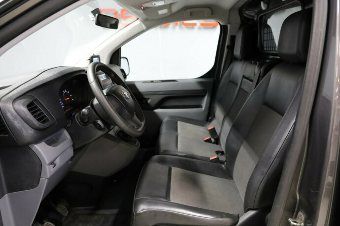 toyota-proace-diesel-2017-big-8