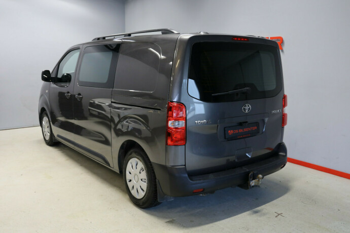 toyota-proace-diesel-2017-big-4