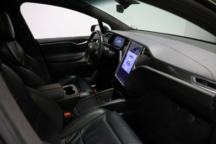 tesla-model-x-elektrisitet-2017-big-9