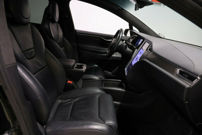 tesla-model-x-elektrisitet-2017-big-10