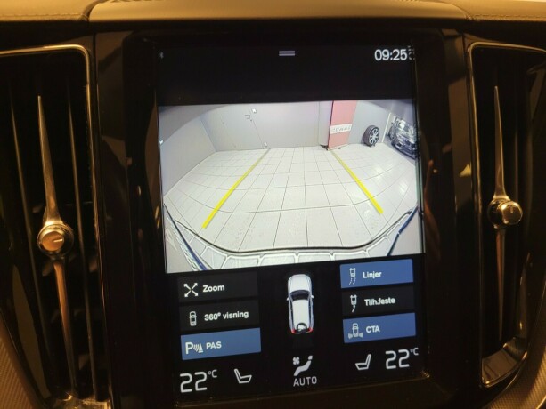 volvo-xc-60-plug-in-petrol-2019-big-34