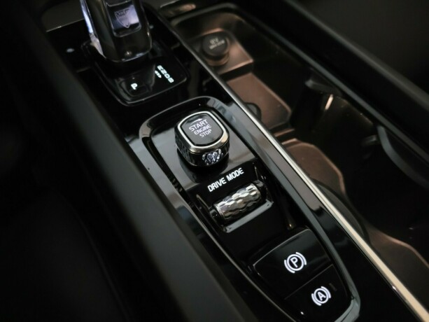 volvo-xc-60-plug-in-petrol-2019-big-31