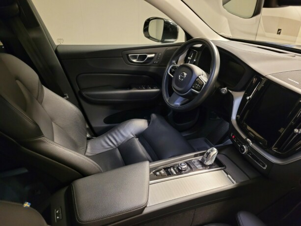 volvo-xc-60-plug-in-petrol-2019-big-14