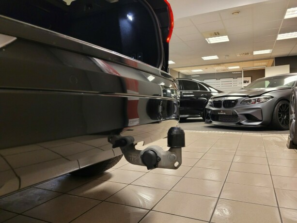 volvo-xc-60-plug-in-petrol-2019-big-21