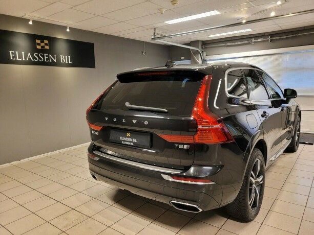 volvo-xc-60-plug-in-petrol-2019-big-6