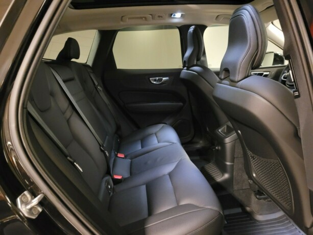 volvo-xc-60-plug-in-petrol-2019-big-17