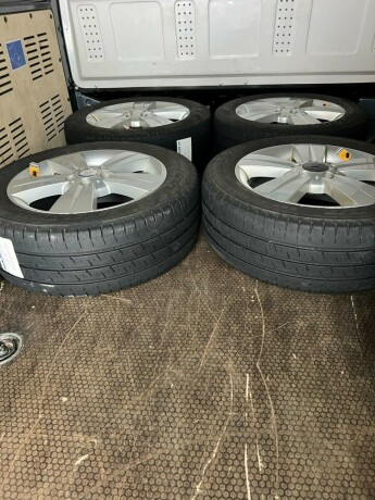 mercedes-benz-vito-diesel-2014-big-10