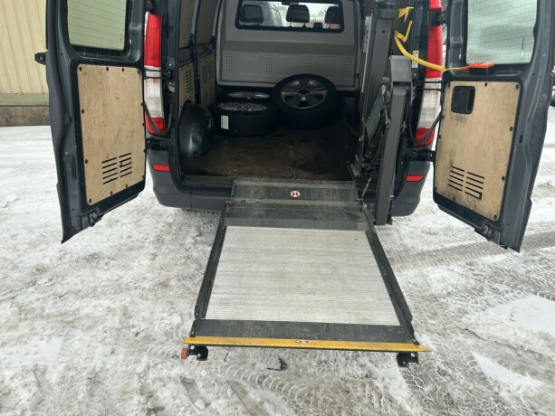 mercedes-benz-vito-diesel-2014-big-20