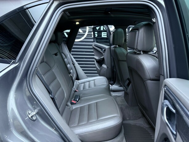 porsche-macan-diesel-2014-big-41