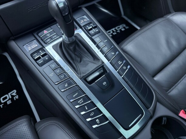 porsche-macan-diesel-2014-big-36