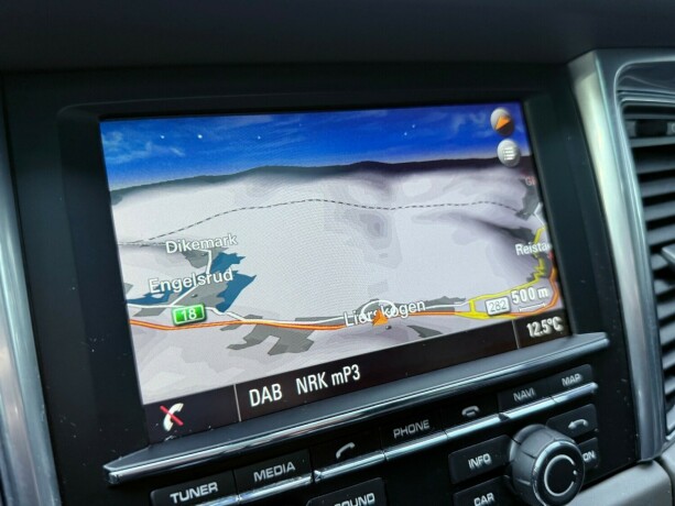 porsche-macan-diesel-2014-big-32