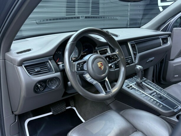 porsche-macan-diesel-2014-big-9