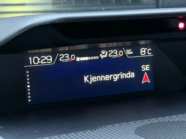 subaru-forester-elektrisitetbensin-2020-big-23