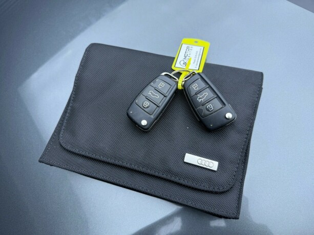 audi-a1-bensin-2012-big-34