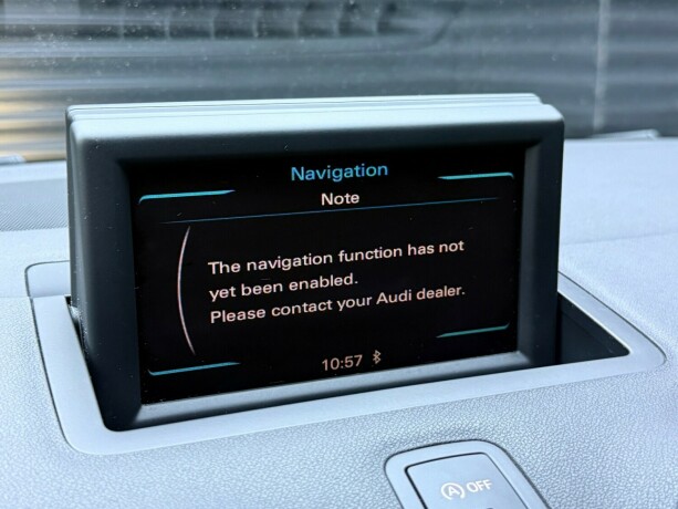 audi-a1-bensin-2012-big-22