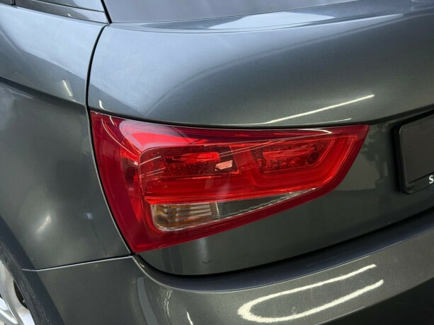 audi-a1-bensin-2012-big-6