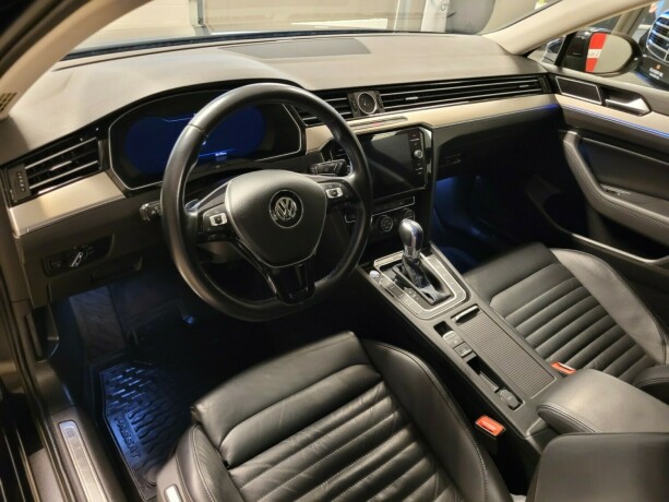 volkswagen-passat-plug-in-petrol-2018-big-25