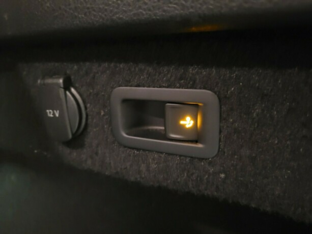 volkswagen-passat-plug-in-petrol-2018-big-20