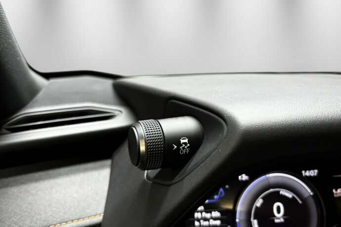 lexus-ux-elektrisitet-2022-big-24