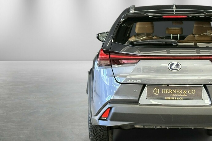 lexus-ux-elektrisitet-2022-big-31